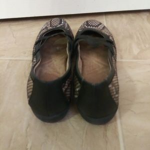 Flats, loafers, slippers, shoes